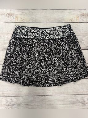 LULULEMON Pace Rival Skirt Size 4